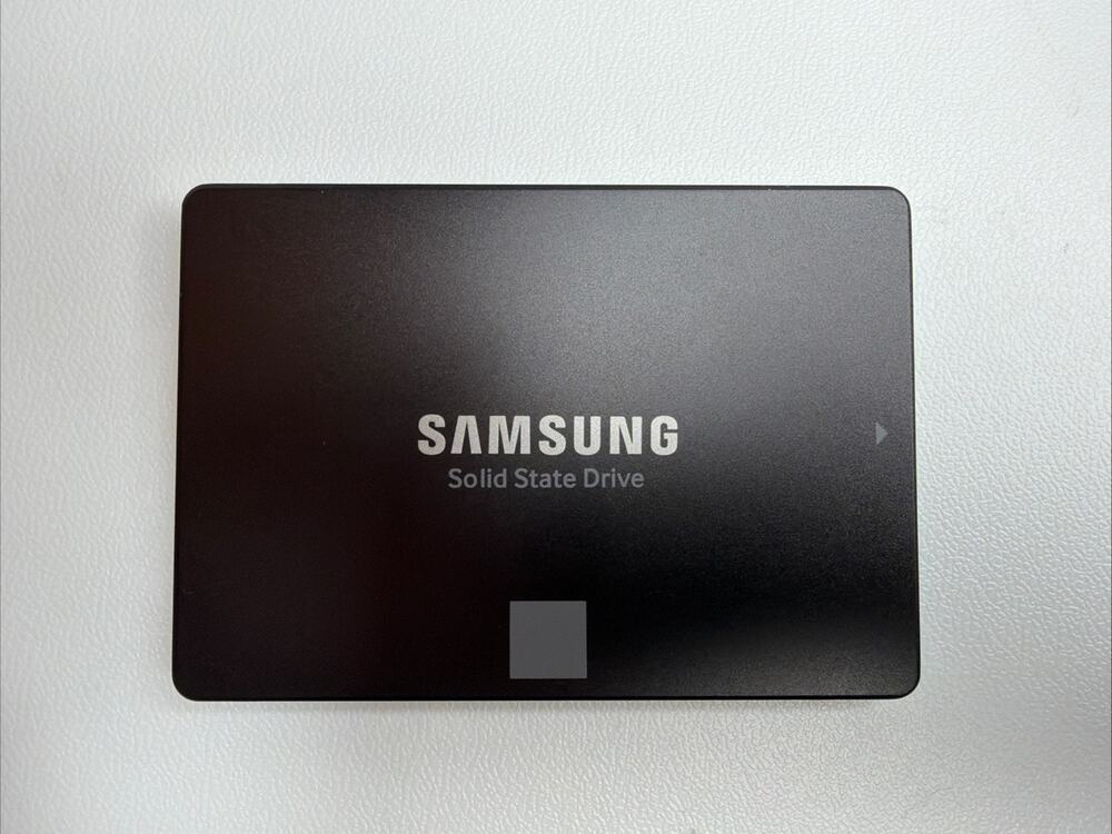 Samsung 860 EVO 250GB SSD MZ-76E250 2.5" SATA III Solid State Drive - Tested